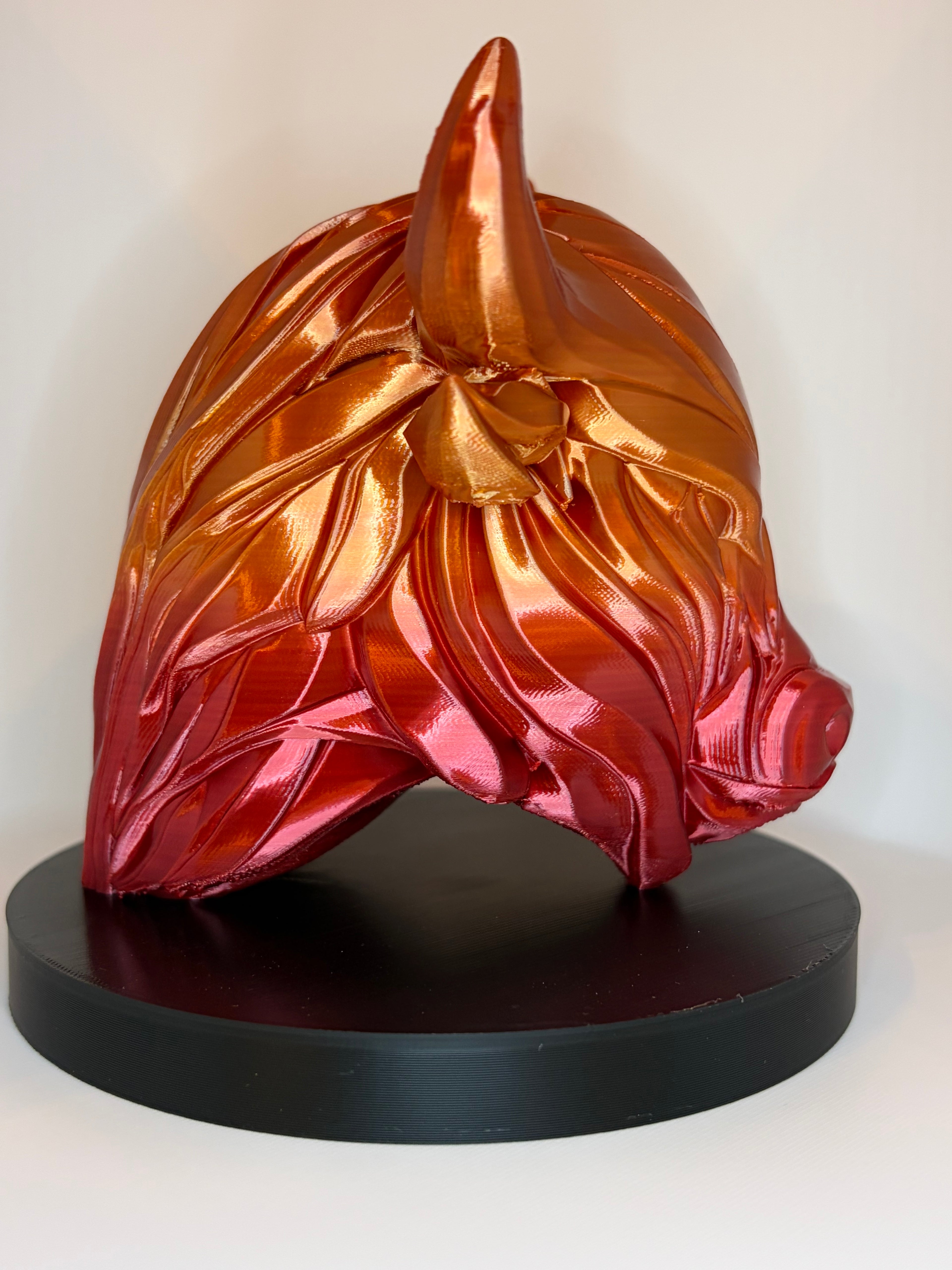 Stierkopf Dekofigur 12 cm – 3D-gedruckt – Rot Gold