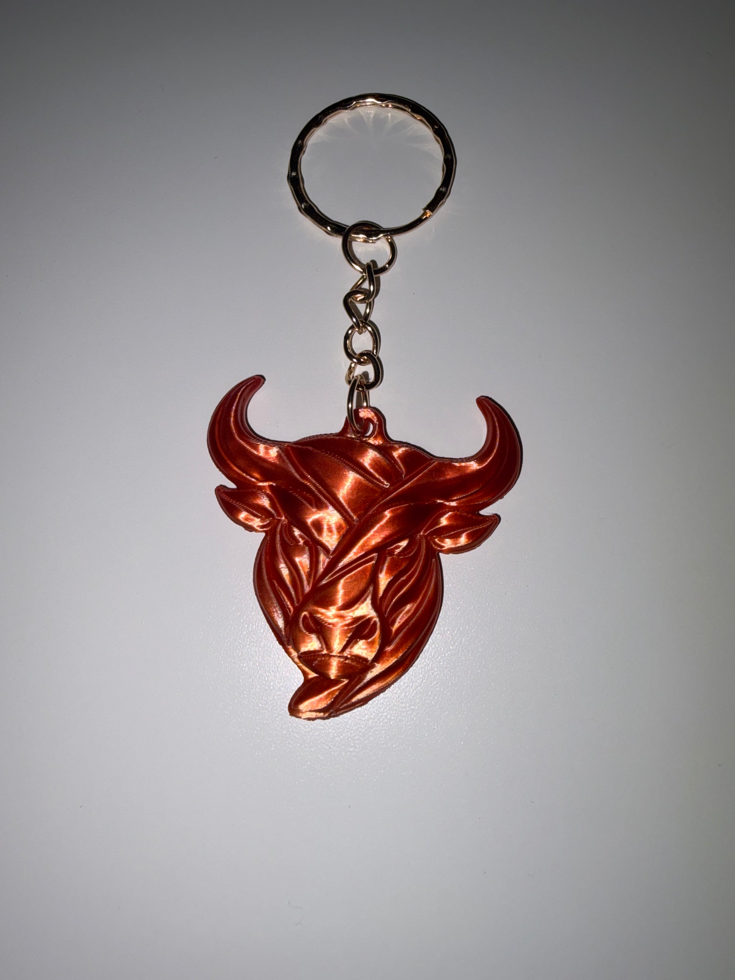 Stier Schlüsselanhänger 3D-gedruckt – Bullenkopf Anhänger – Geschenk für Stier-Fans – Rot Gold